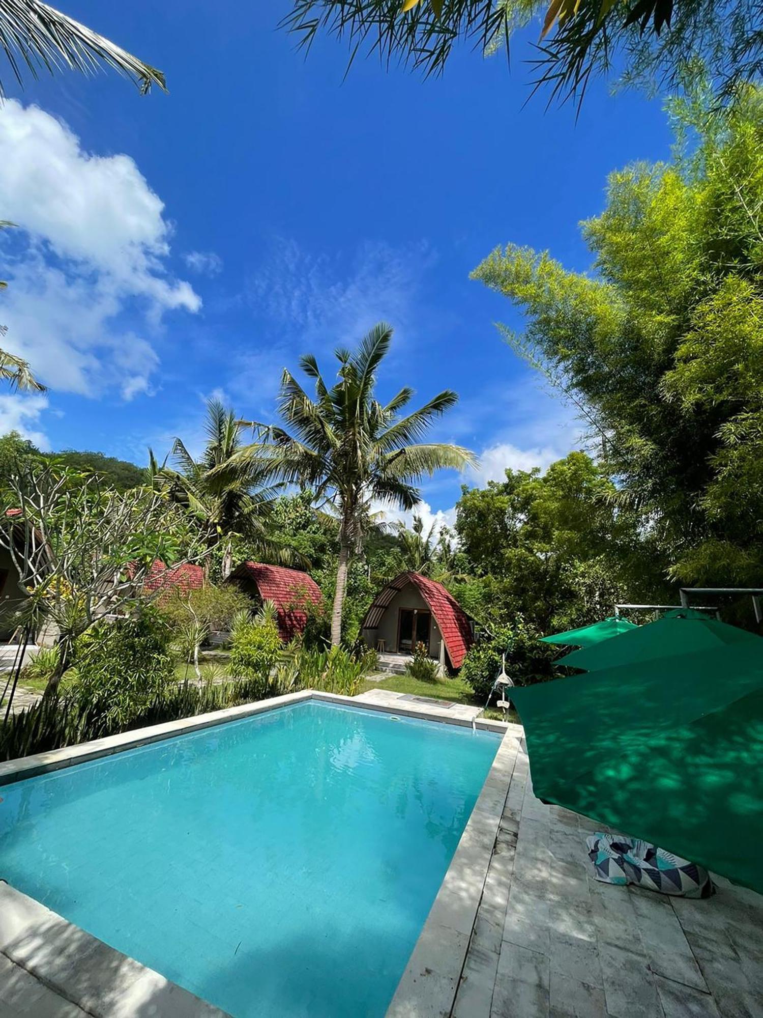 Apit Lawang Villas & Resto Batununggul Екстер'єр фото