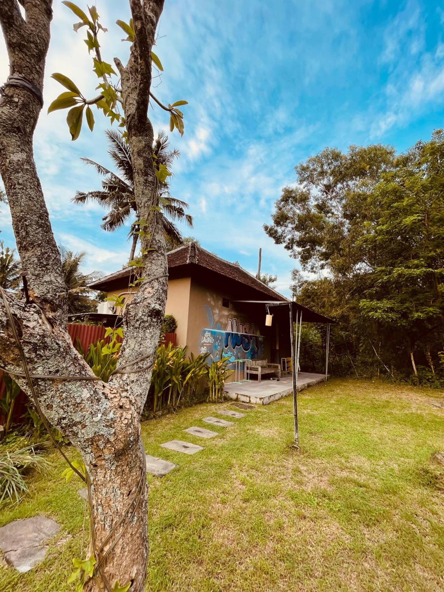 Apit Lawang Villas & Resto Batununggul Екстер'єр фото