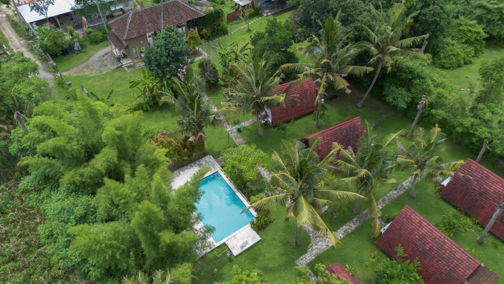 Apit Lawang Villas & Resto Batununggul Екстер'єр фото