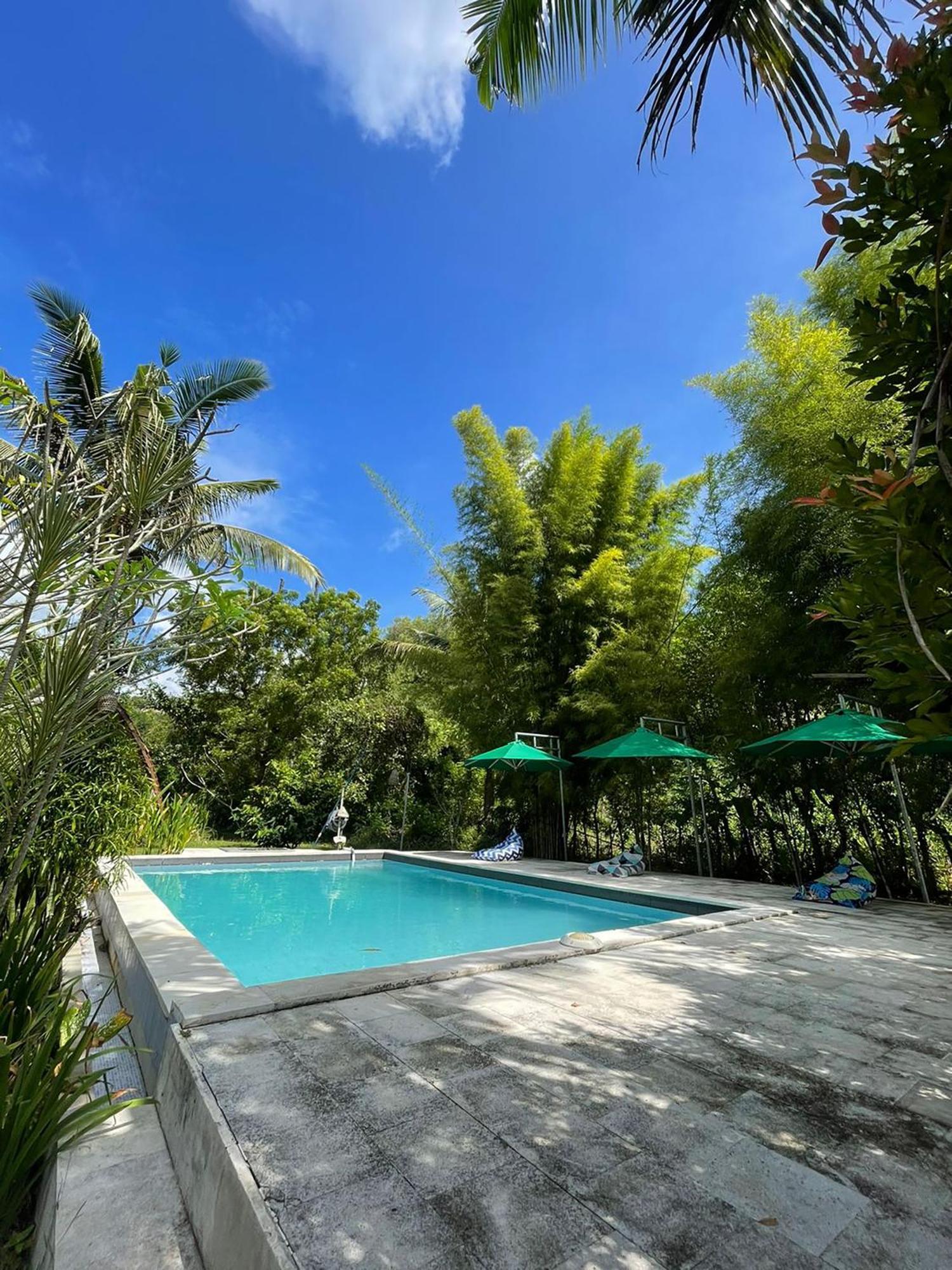 Apit Lawang Villas & Resto Batununggul Екстер'єр фото