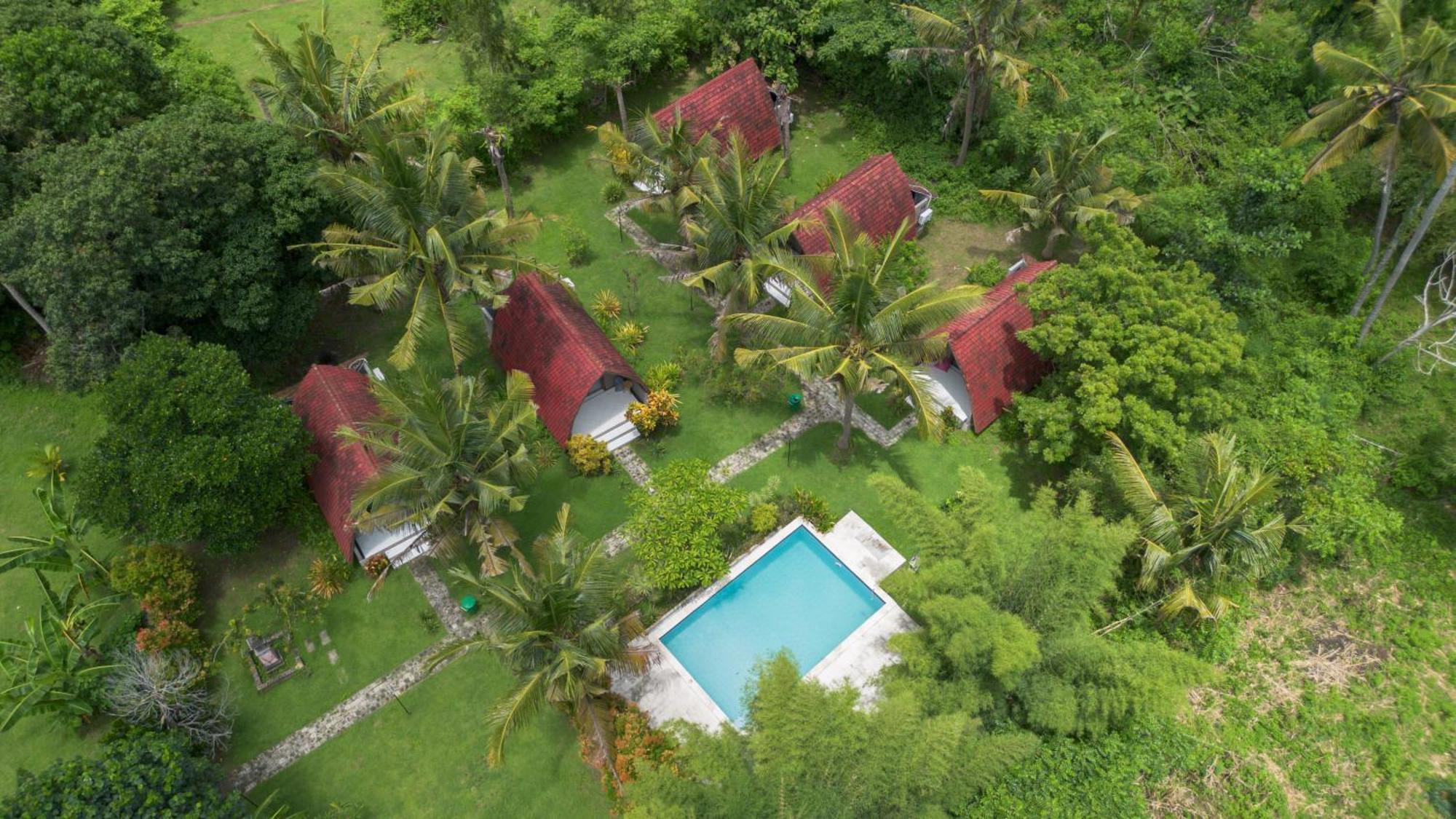Apit Lawang Villas & Resto Batununggul Екстер'єр фото